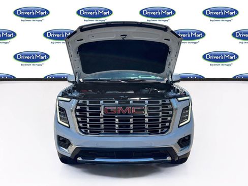 Used 2025 GMC Yukon Denali RWD image 35