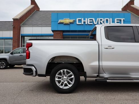 Used 2022 Chevrolet Silverado 1500 RST w/ Z71 Off-Road Package AWD/4WD image 36