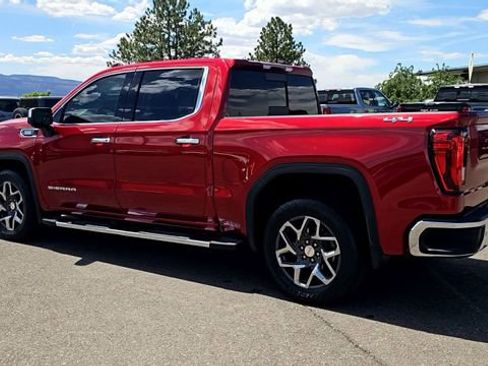 Used 2023 GMC Sierra 1500 SLT w/ SLT Premium Package AWD/4WD image 6