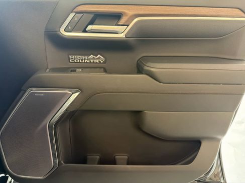 Used 2023 Chevrolet Silverado 1500 High Country w/ High Country Premium Package image 29