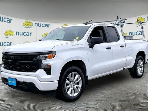 Used 2023 Chevrolet Silverado 1500 Custom AWD/4WD image 3