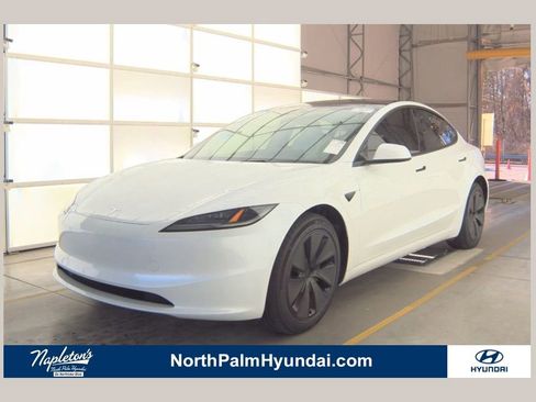 Used 2025 Tesla Model 3 Long Range image 1