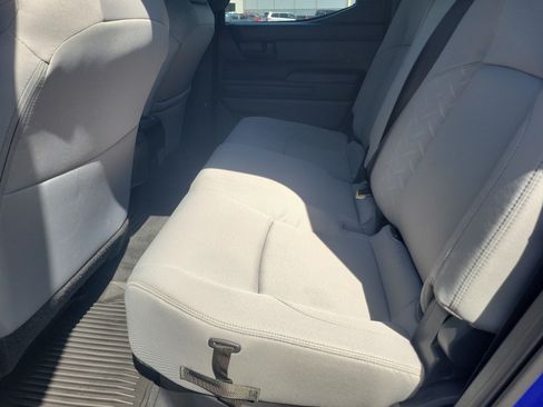 Used 2025 Toyota Tacoma SR5 RWD image 11