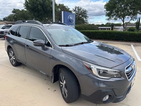 Used 2018 Subaru Outback 2.5i Limited AWD/4WD image 1