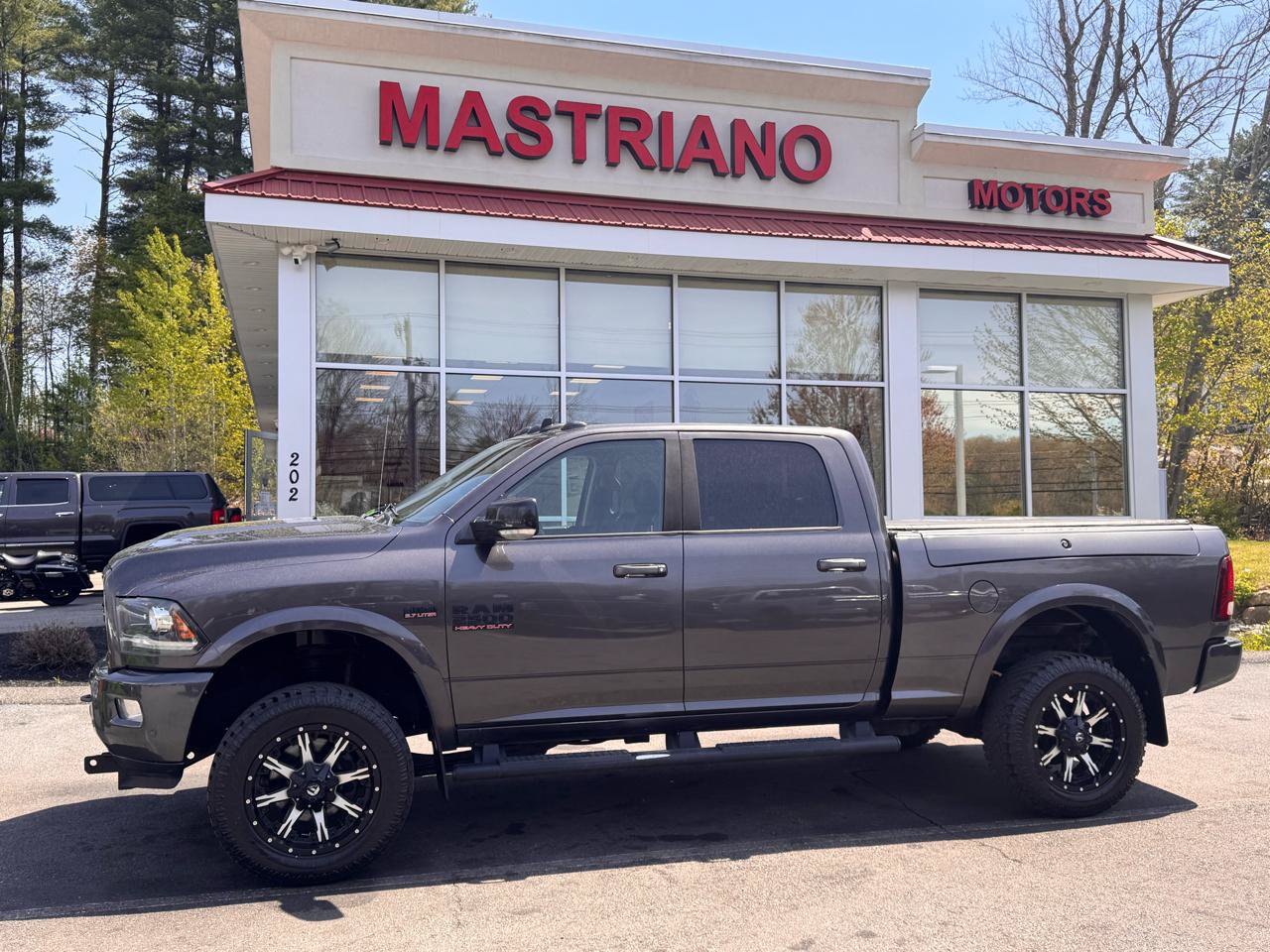 Used 2016 RAM 2500 Laramie w/ Sport Appearance Group AWD/4WD image 8