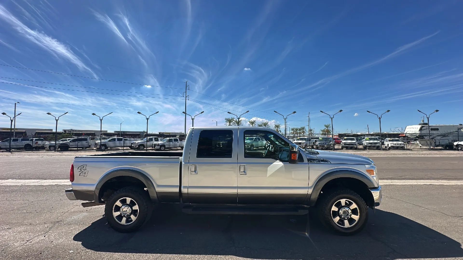 Used 2016 Ford F250 Lariat w/ Lariat Ultimate Package AWD/4WD image 6