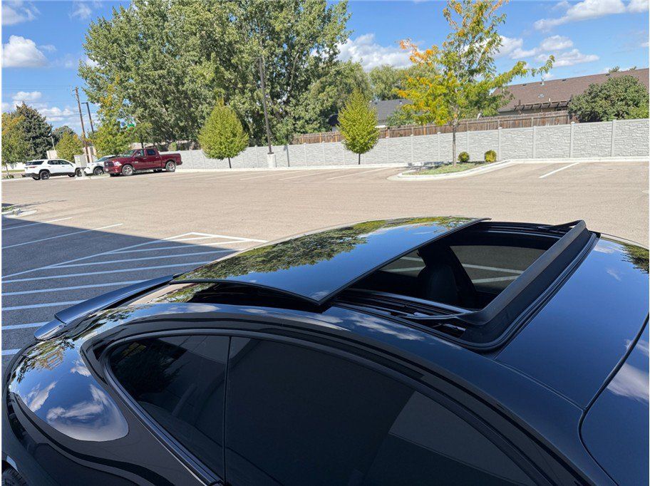 Used 2017 Porsche 911 Carrera RWD image 48