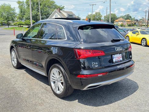 Used 2018 Audi Q5 2.0T Premium Plus w/ Premium Plus Package AWD/4WD image 7