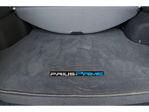 Certified 2022 Toyota Prius Prime XLE FWD image 16