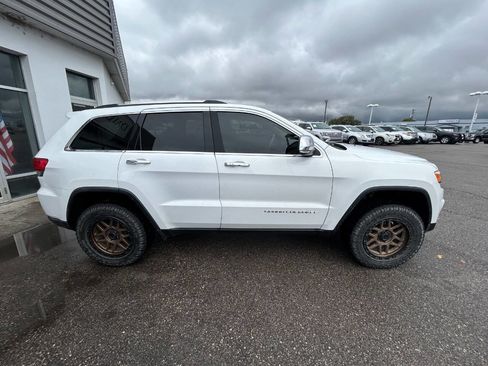 Used 2015 Jeep Grand Cherokee Limited w/ Luxury Group II image 4