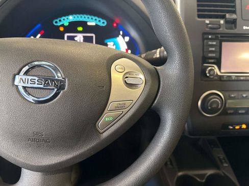 Used 2017 Nissan Leaf S w/ Charge Package image 26