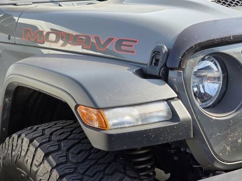 Used 2021 Jeep Gladiator Mojave w/ Trailer Tow Package AWD/4WD image 4