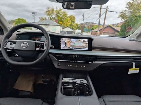 New 2026 Nissan Murano Platinum w/ Cargo Package AWD/4WD image 7