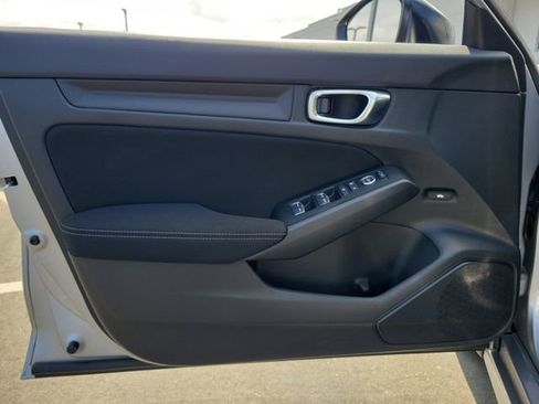 Certified 2024 Honda Civic Sport image 18