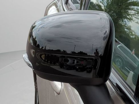 New 2026 Volvo XC60 B5 Plus w/ Protection Package Premier AWD/4WD image 19