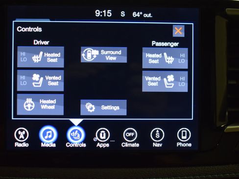 Used 2017 Chrysler Pacifica Platinum image 23