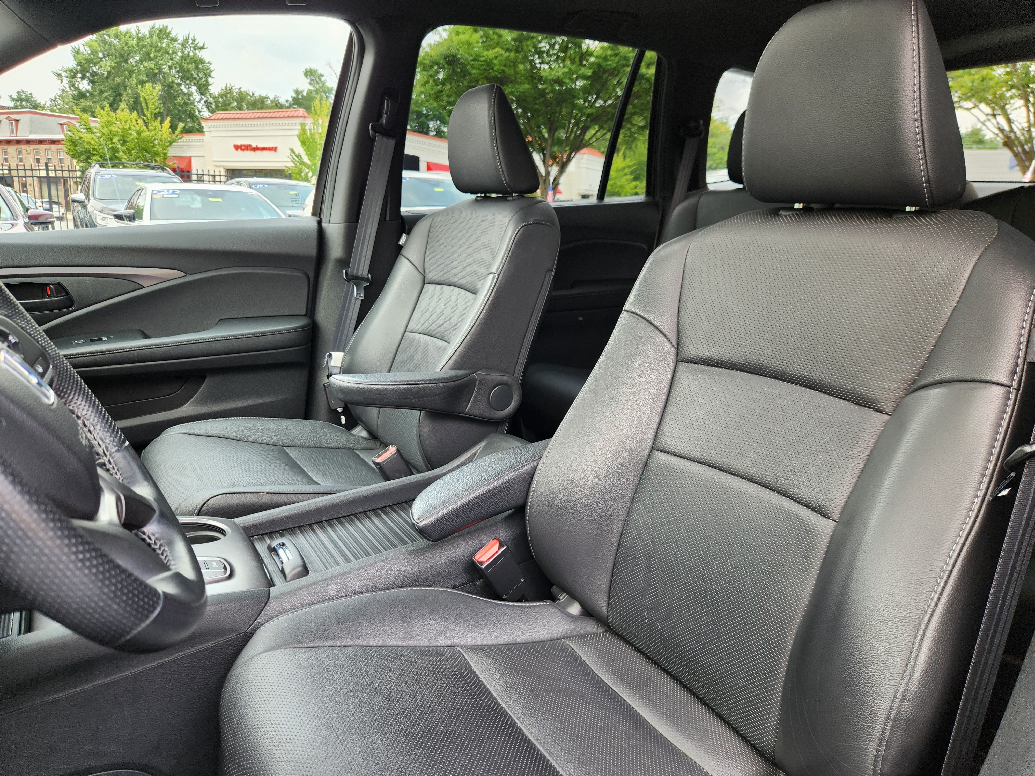 Used 2023 Honda Passport EX-L image 7