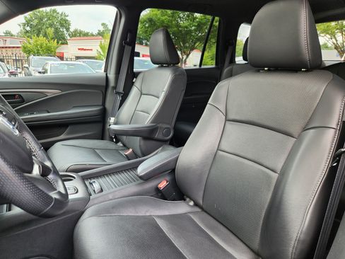 Used 2023 Honda Passport EX-L image 7
