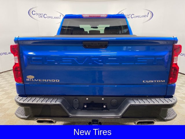 Certified 2022 Chevrolet Silverado 1500 Custom Trail Boss AWD/4WD image 5