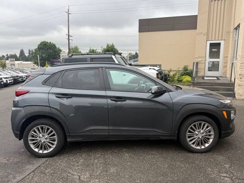 Used 2019 Hyundai Kona SEL AWD/4WD image 3
