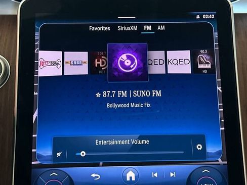 Certified 2024 Mercedes-Benz C 300 Sedan image 23