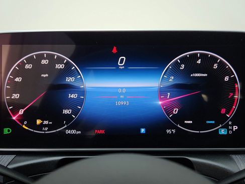 Used 2024 Mercedes-Benz C 300 Sedan image 10