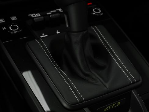 Used 2022 Porsche 911 GT3 image 43