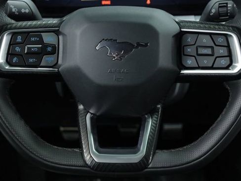 Used 2024 Ford Mustang GT Premium image 13
