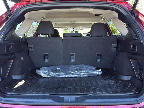 Used 2023 Subaru Outback Premium AWD/4WD image 28