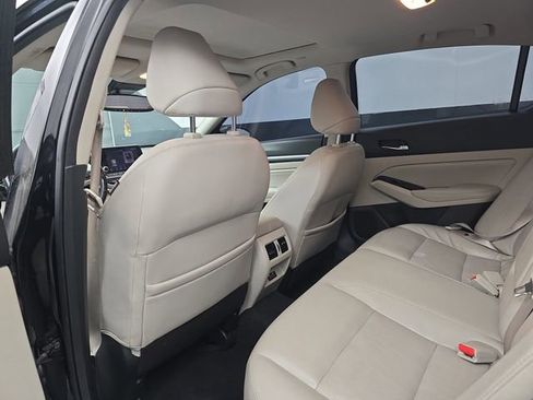 Used 2020 Nissan Altima 2.0 Platinum FWD image 47