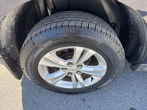 Used 2015 Chevrolet Equinox LS image 9