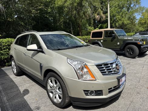 Used 2014 Cadillac SRX Performance w/ Driver Awareness Package FWD image 3