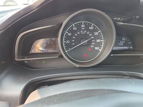 Used 2017 MAZDA MAZDA3 Sport w/ Preferred Equipment Package FWD image 13
