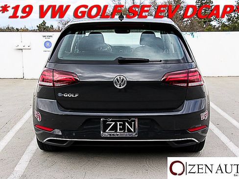 Used 2019 Volkswagen e-Golf SE w/ Driver Assistance Package image 10