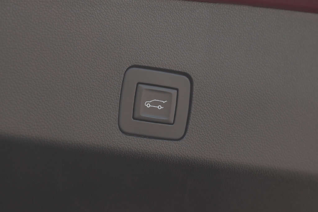 Used 2023 Buick Encore GX Select w/ Experience Buick Package FWD image 39