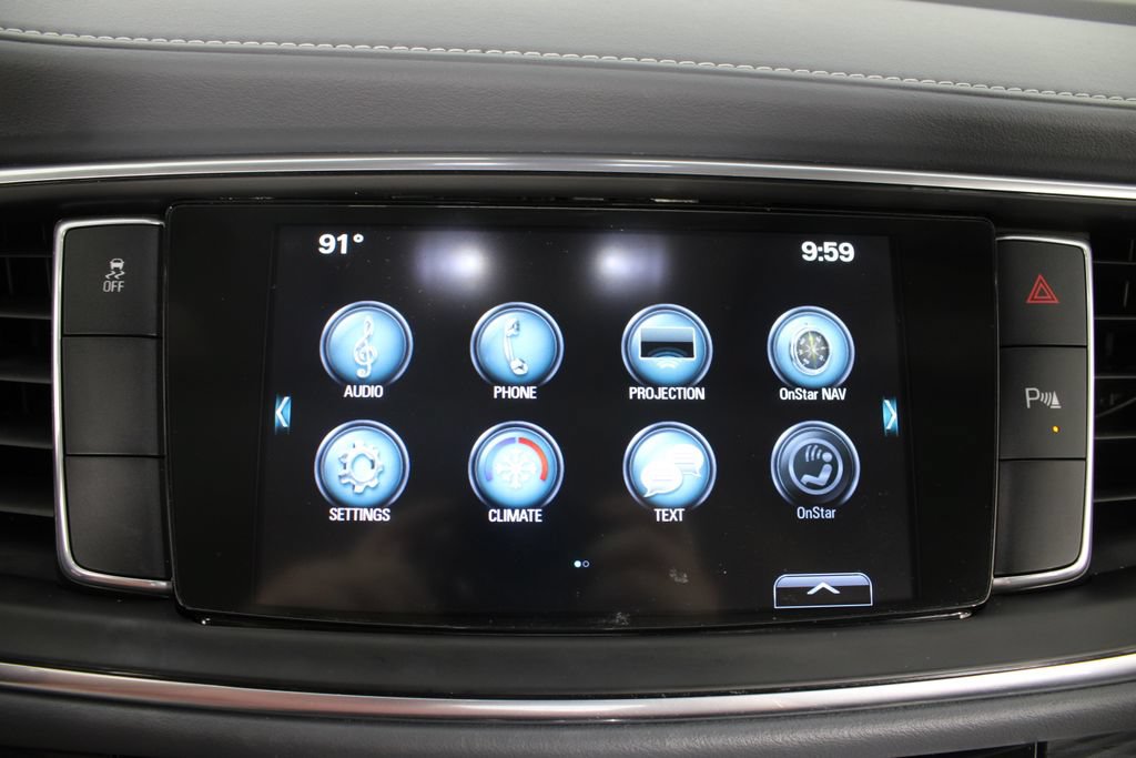 Used 2019 Buick Enclave Essence FWD image 4