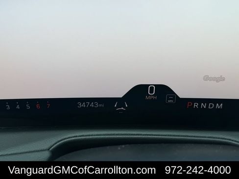 Used 2025 Cadillac XT4 Premium Luxury FWD image 16