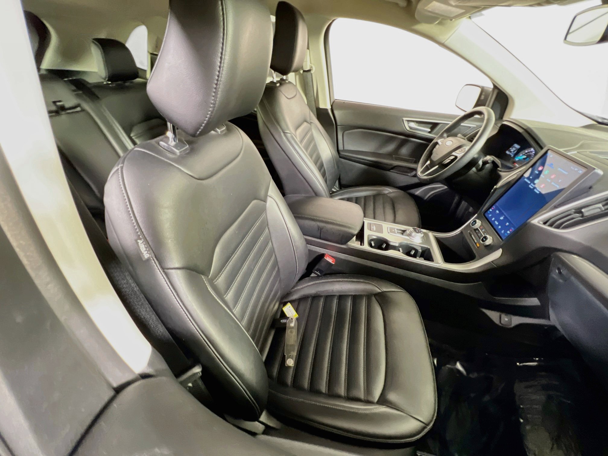 Used 2022 Ford Edge SEL AWD/4WD image 26