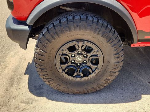 Used 2022 Ford Bronco Wildtrak AWD/4WD image 5