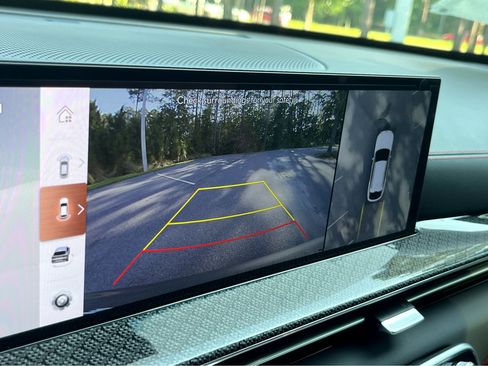 New 2025 Genesis GV80 3.5T e-SC image 11