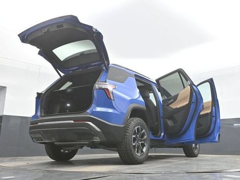 New 2026 Chevrolet Equinox ACTIV w/ Convenience Package III FWD image 56