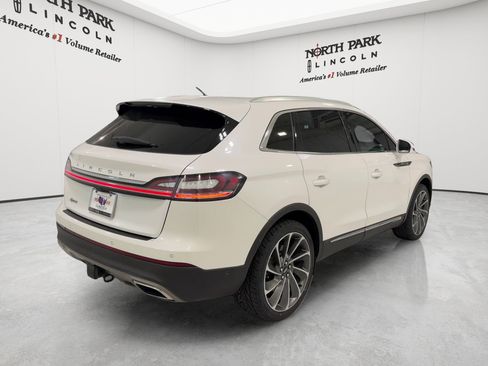 Used 2023 Lincoln Nautilus Reserve w/ Equipment Group 201A AWD/4WD image 5