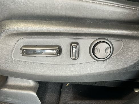 Certified 2023 Honda CR-V EX-L image 20