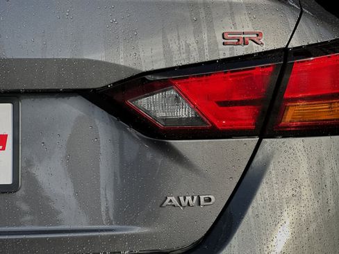 New 2025 Nissan Altima 2.5 SR w/ SR Premium Package image 24