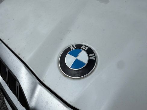 Used 2024 BMW 530i w/ M Sport Package image 6