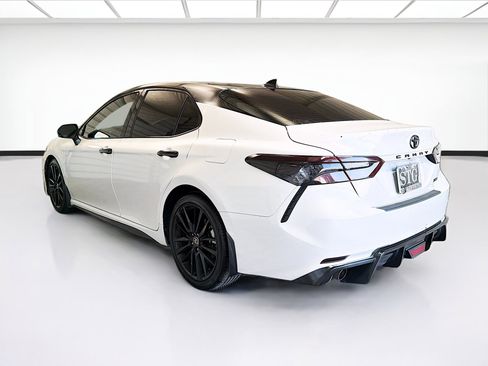 Used 2024 Toyota Camry XSE FWD image 6