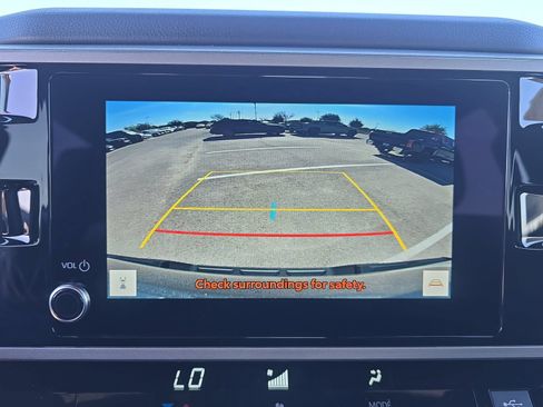 Used 2026 Toyota Tundra SR5 w/ SR5 Convenience Package AWD/4WD image 20