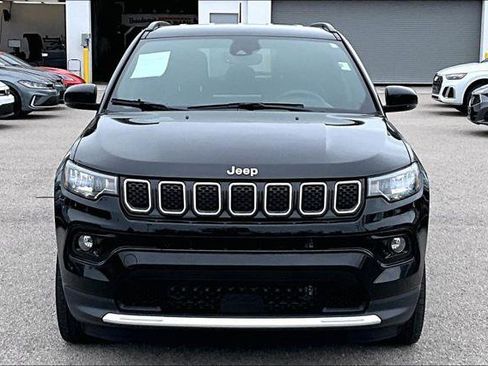 Used 2023 Jeep Compass Limited AWD/4WD image 10
