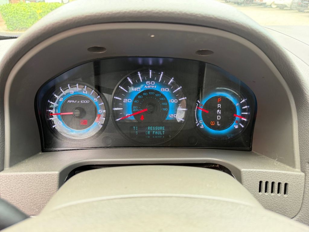 Used 2012 Ford Fusion SE FWD image 21