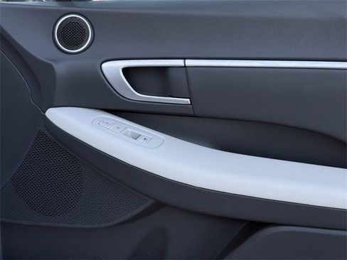 Used 2024 Hyundai Sonata SEL image 25